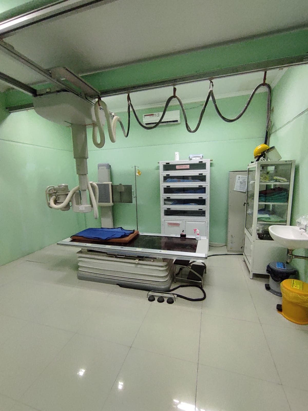 Pesawat Radiologi Konvensional TOSHIBA KXO-80S 150 kV / 630 mA